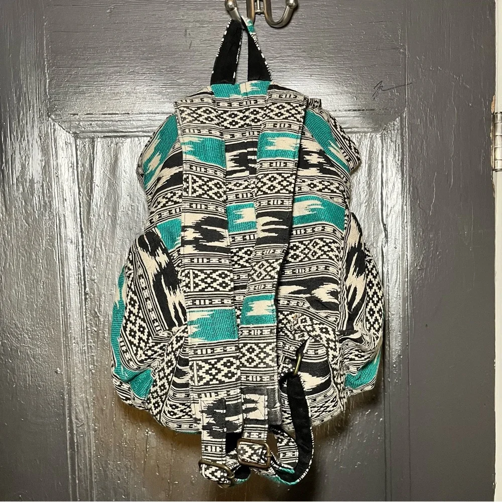 Patterned Black and Teal Camera Backpack
